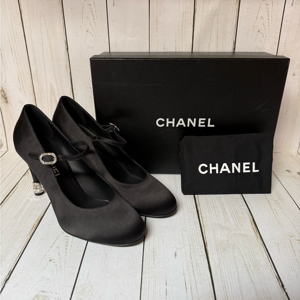 CHANEL Satin Crystal Mary Jane Pumps Black Sz 38.5 / 8.5
